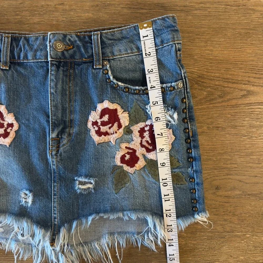 Free People Wild Rose Embroidered Studded Denim Jean Mini Skirt-Size 27-*Read*‎